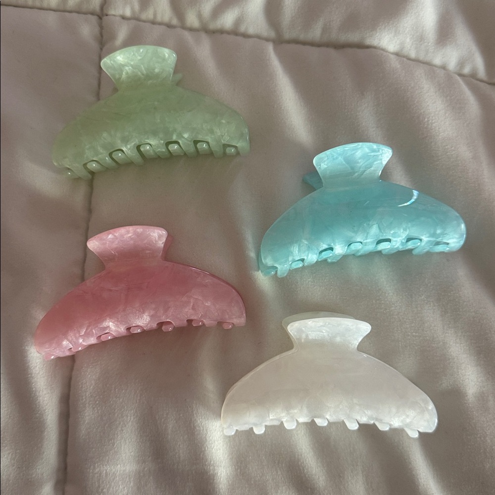 ASSORTED CRUSH MARBLE CLAW CLIPS